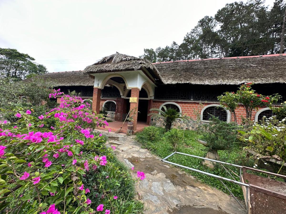 Nam Phong Hotel Ham Yen Tuyen Quang Exterior foto